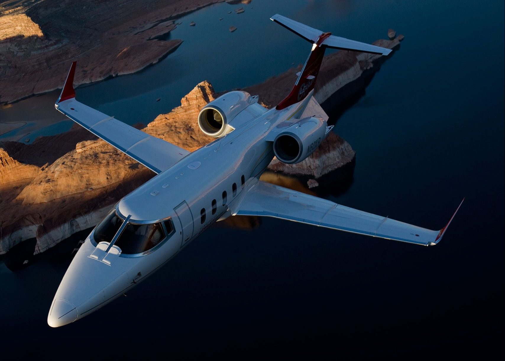 Learjet 60 midsize jet for Puerto Rico charter