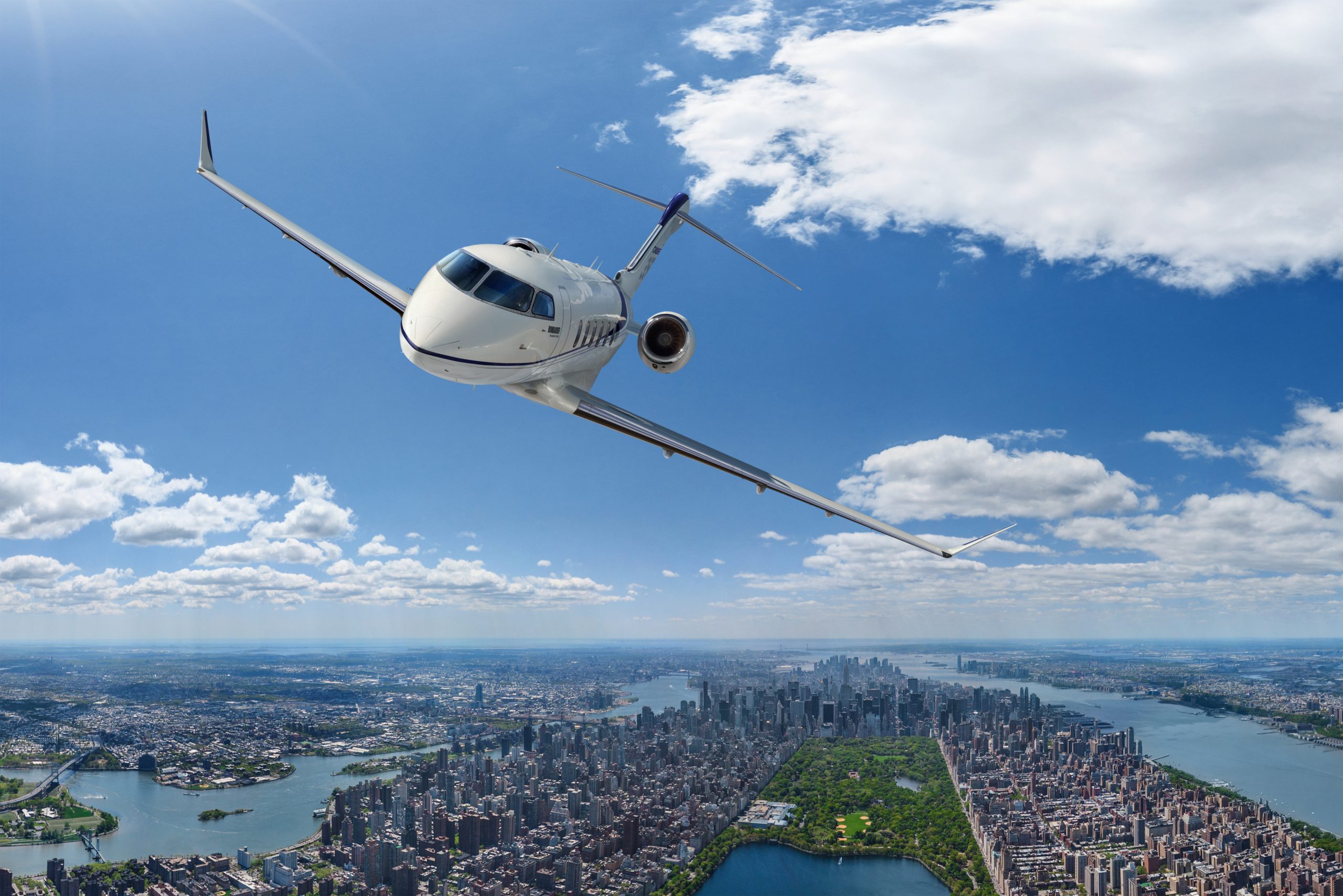 Bombardier Challenger 350 super midsize jet for Puerto Rico charter