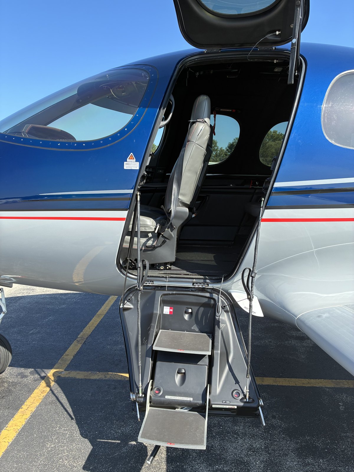 Cirrus Vision Jet SF50 cabin door and air-stair for Puerto Rico charter