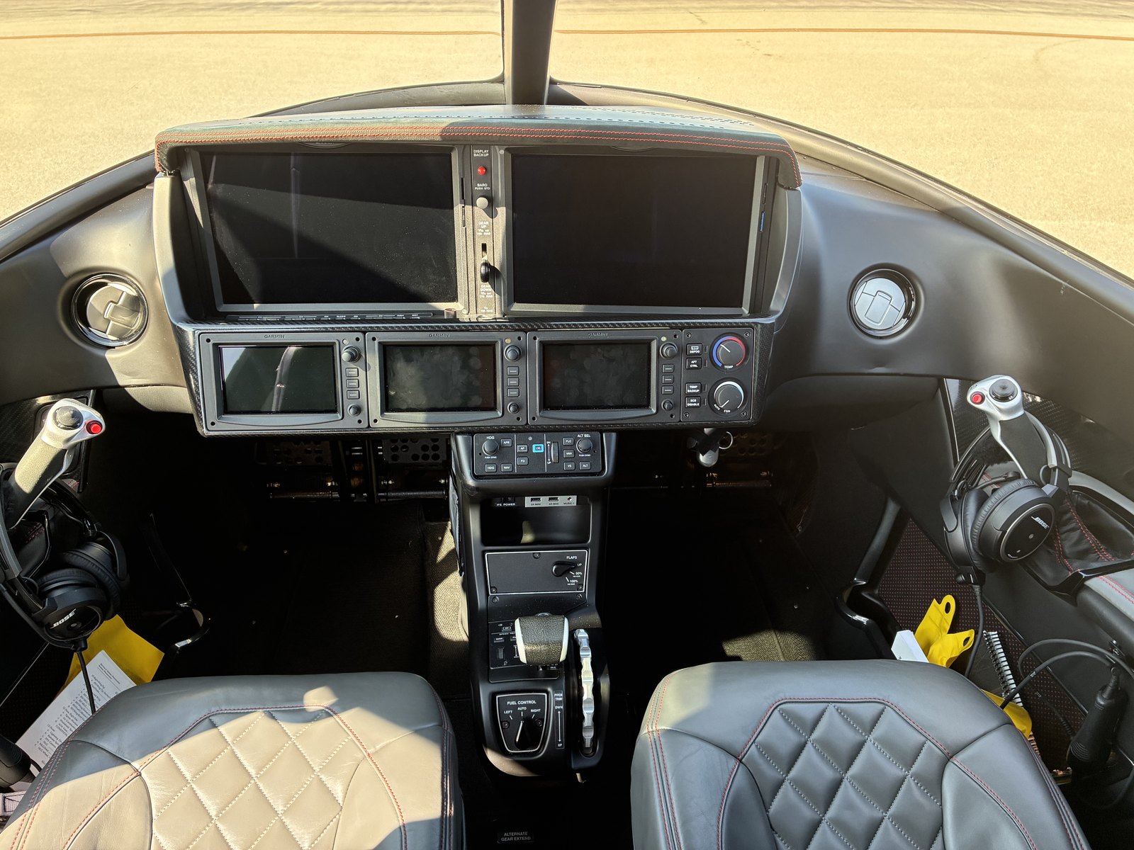 Cirrus Vision Jet SF50 cockpit for Puerto Rico charter